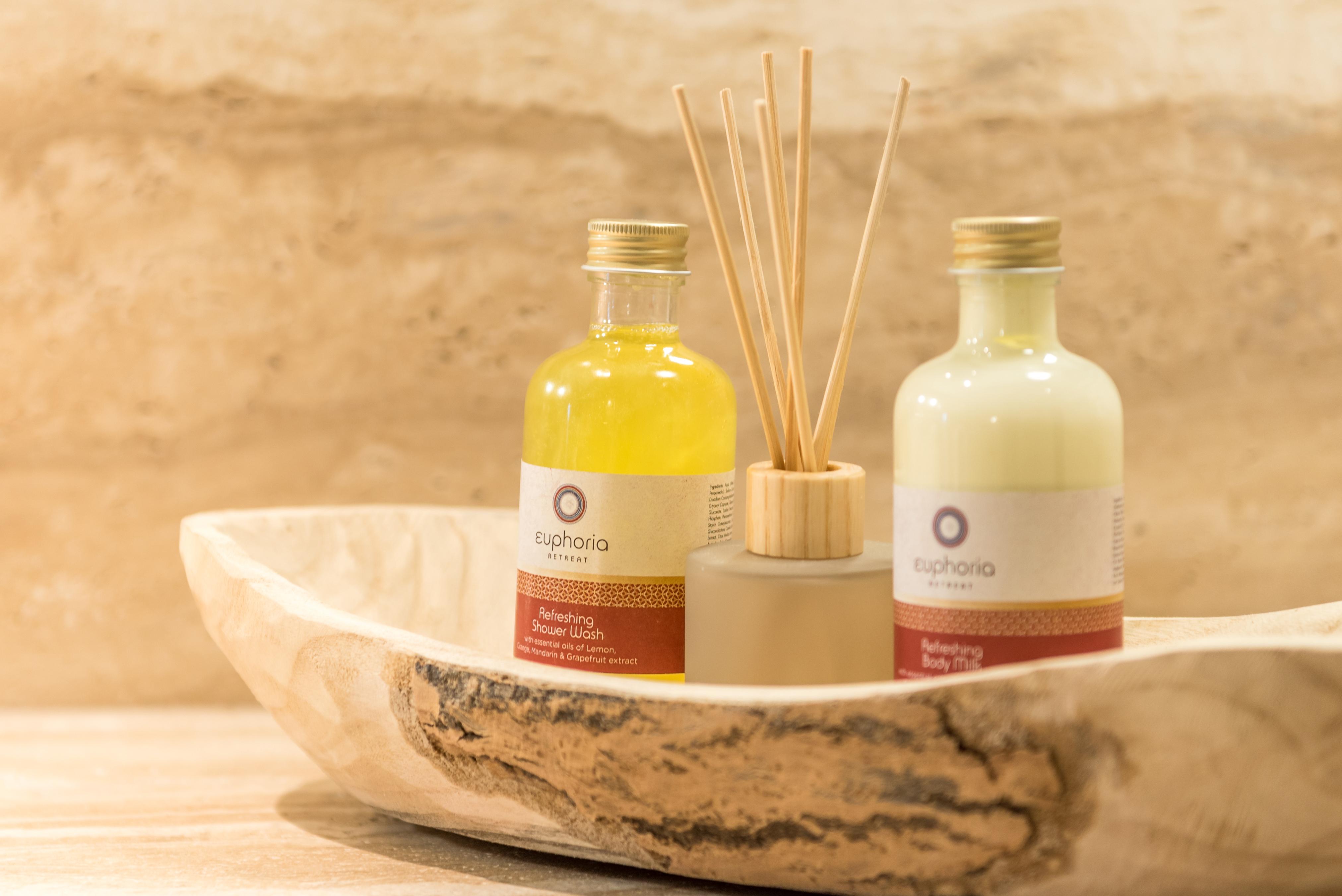 Euphoria Retreat - A Holistic Wellbeing Destination Spa Mystras Exteriör bild