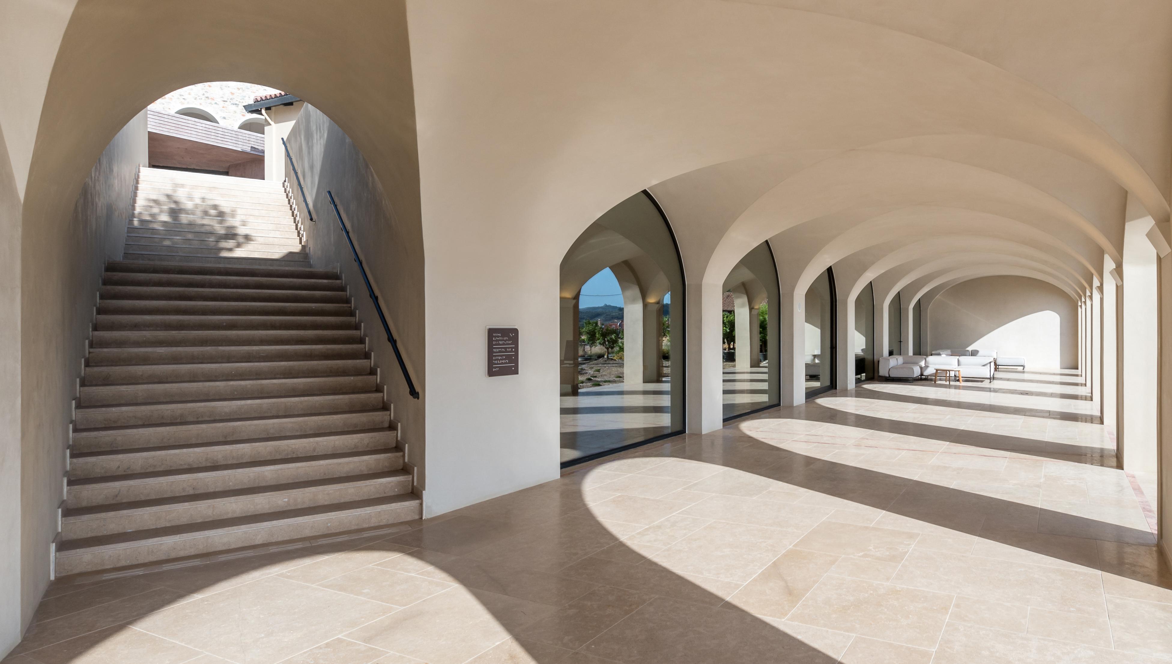 Euphoria Retreat - A Holistic Wellbeing Destination Spa Mystras Exteriör bild