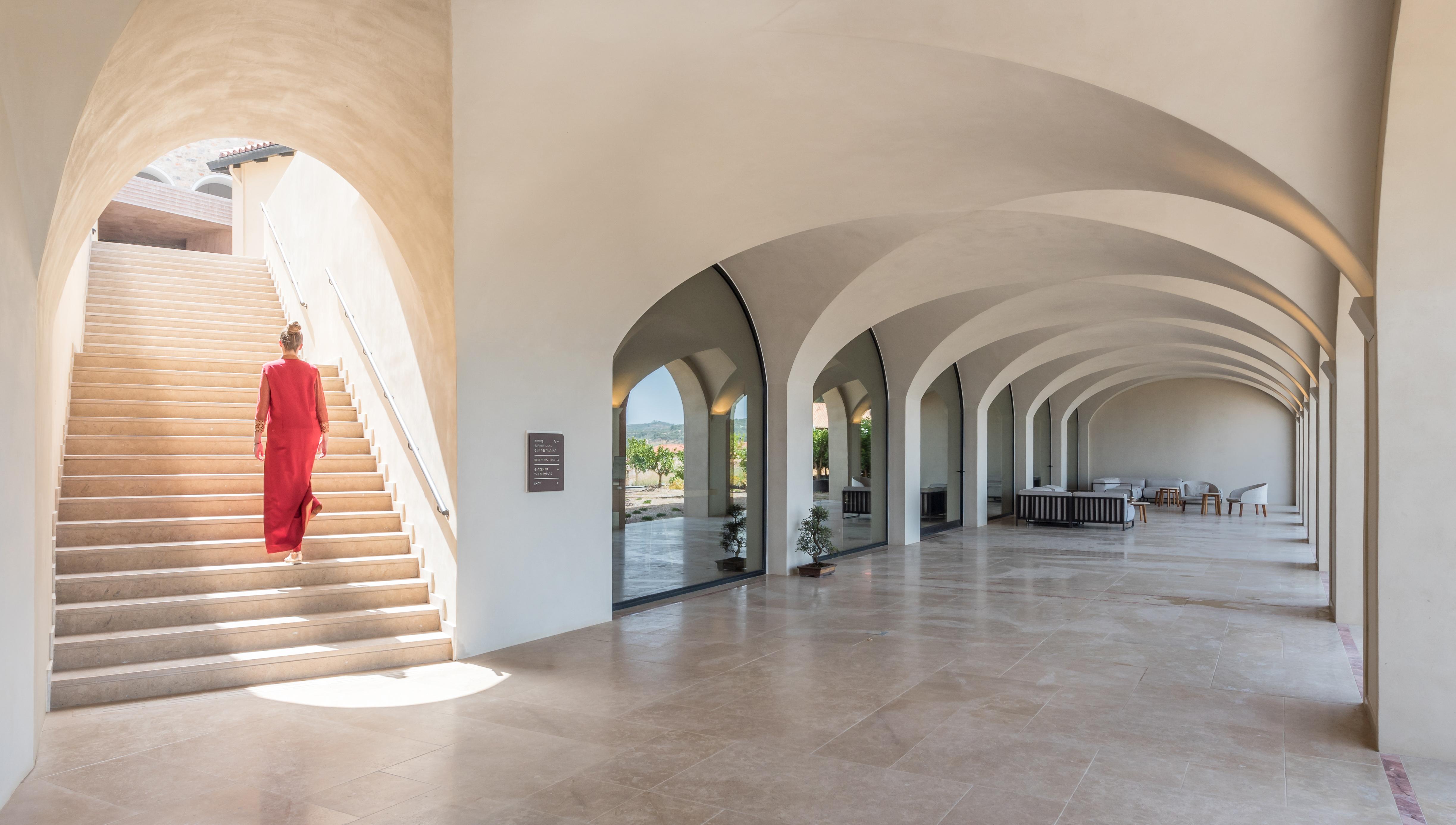 Euphoria Retreat - A Holistic Wellbeing Destination Spa Mystras Exteriör bild