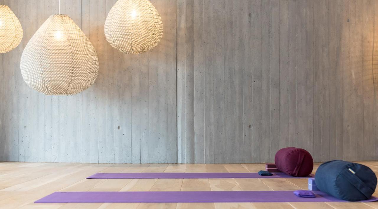 Euphoria Retreat - A Holistic Wellbeing Destination Spa Mystras Exteriör bild